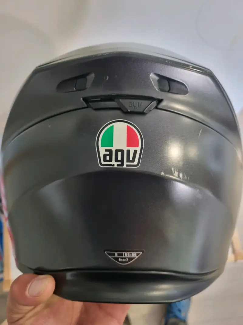 Casco de moto AGV negro con visera - 6