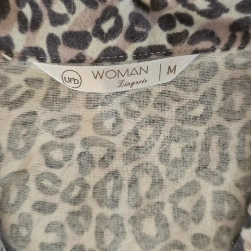 Vestido camisero animal print Urb Talla Medium - 4