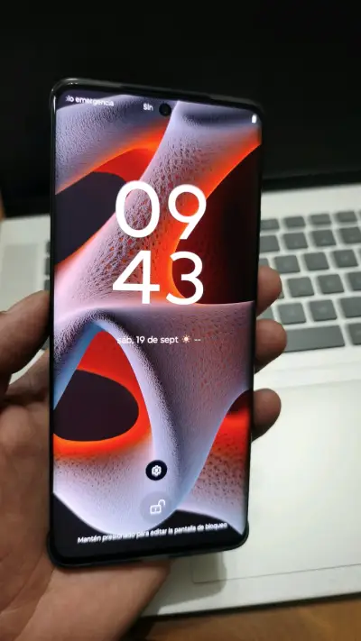 Motorola edge 50 pro - miniatura 1