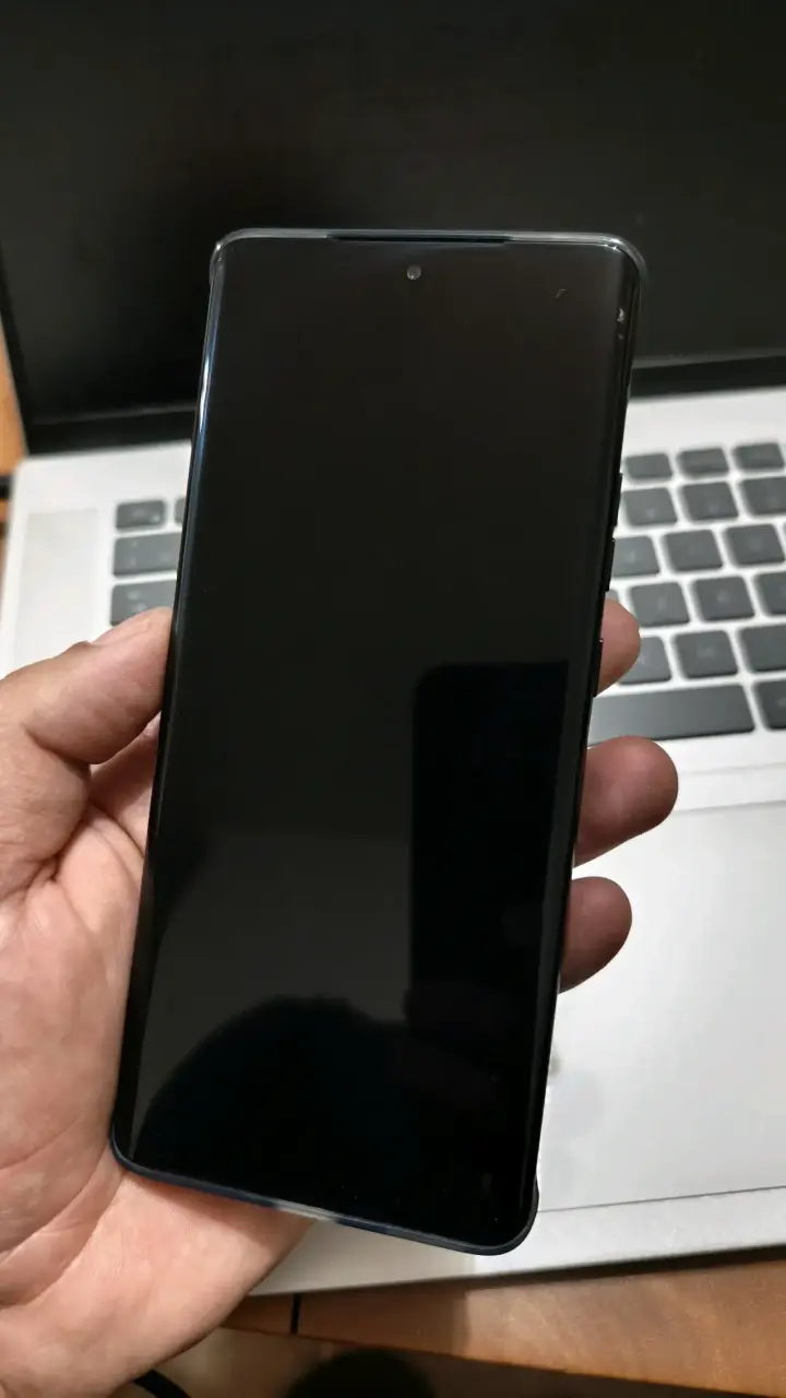 Motorola edge 50 pro - 2