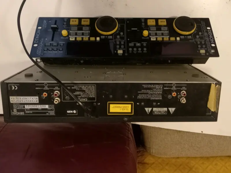 Reproductor de CD Denon DN-2600F para DJ - 3