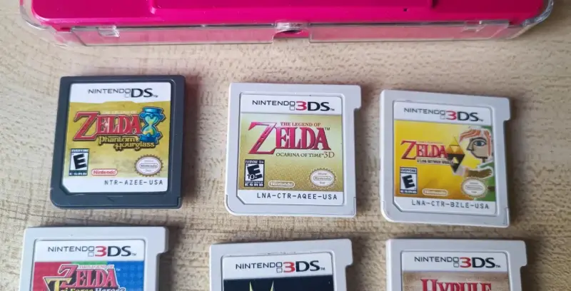 Nintendo 3DS Consola  + juegos de Zelda - 2