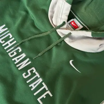 Polerón Nike Michigan State verde con capucha - miniatura 2
