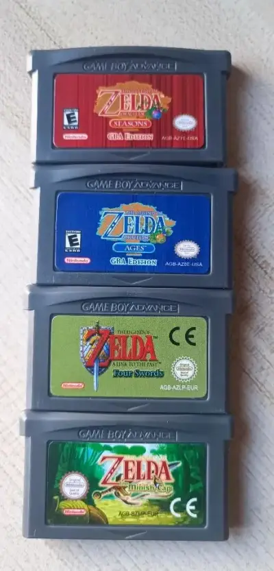Nintendo DS Lite + juegos de Zelda + estuche - miniatura 2