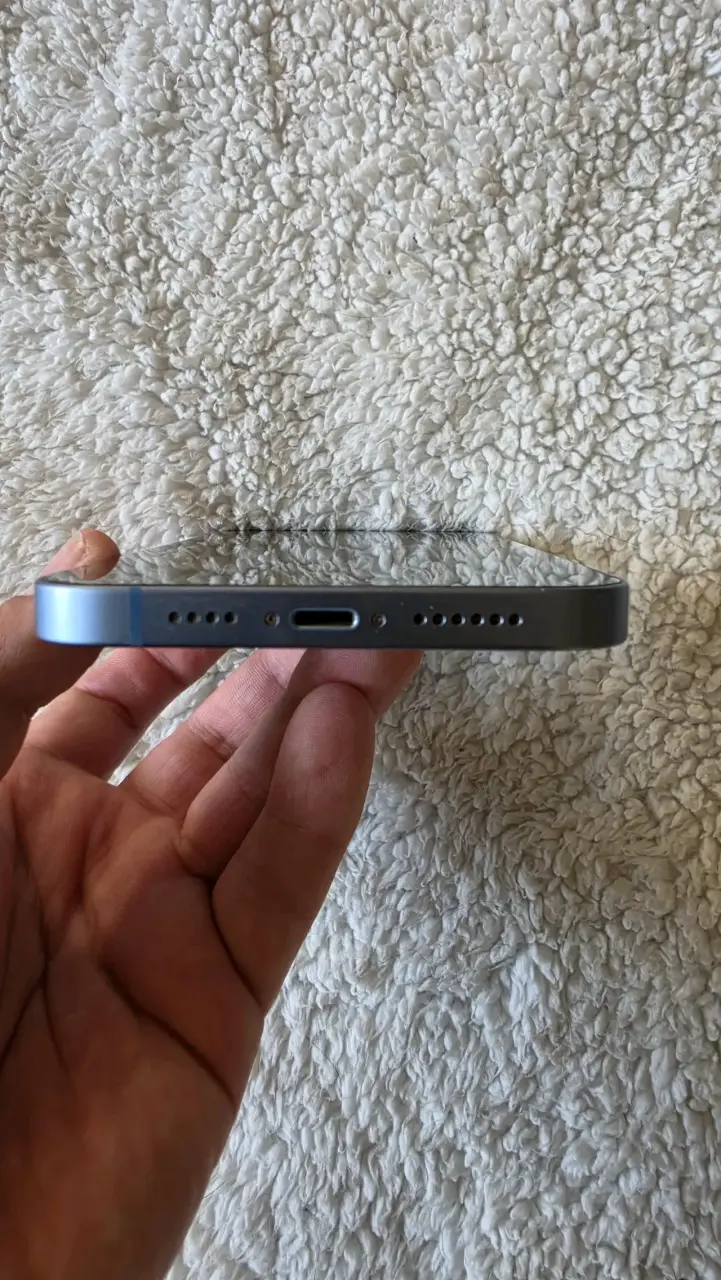 iPhone 14 Plus /128GB/86% Bateria/Incluye Carcasas - 3