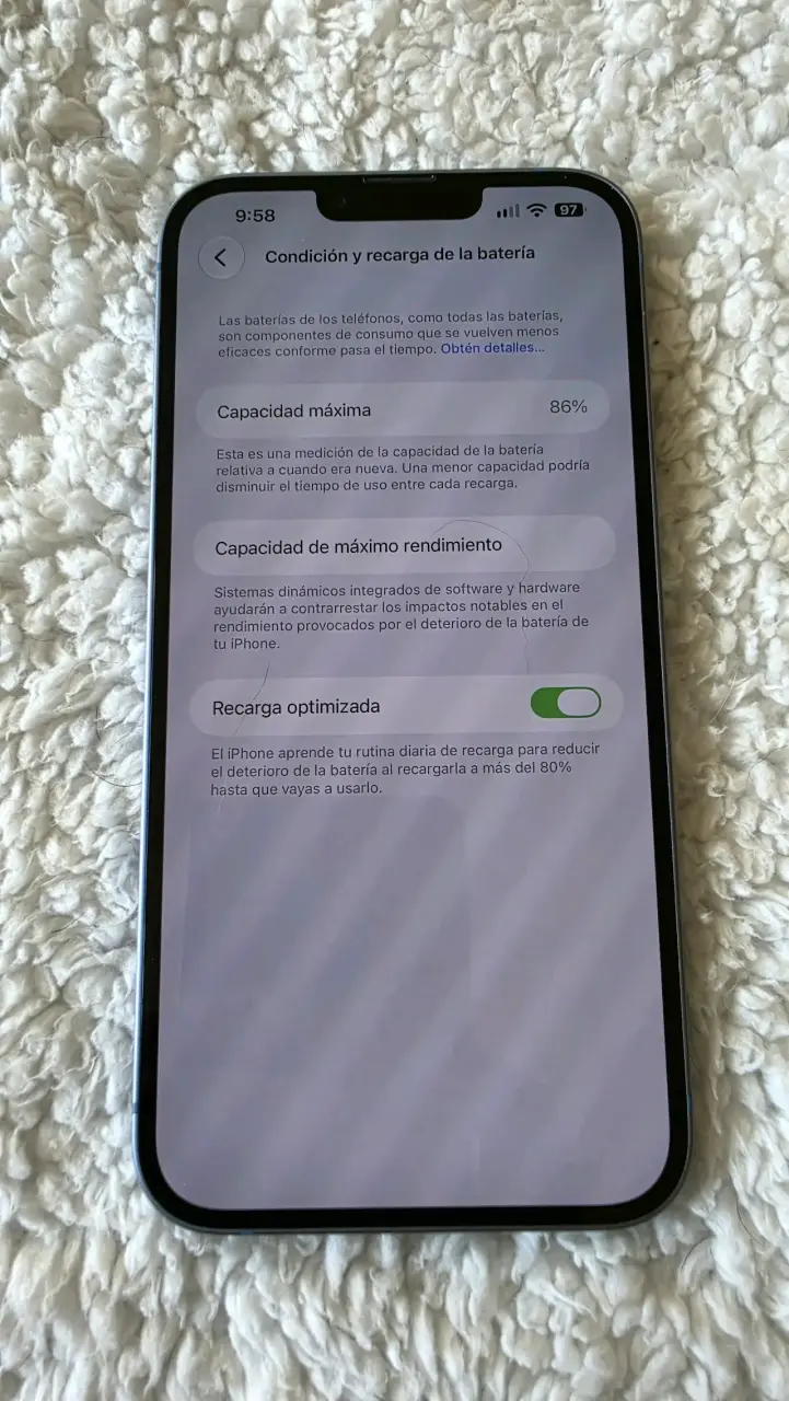 iPhone 14 Plus /128GB/86% Bateria/Incluye Carcasas - 5