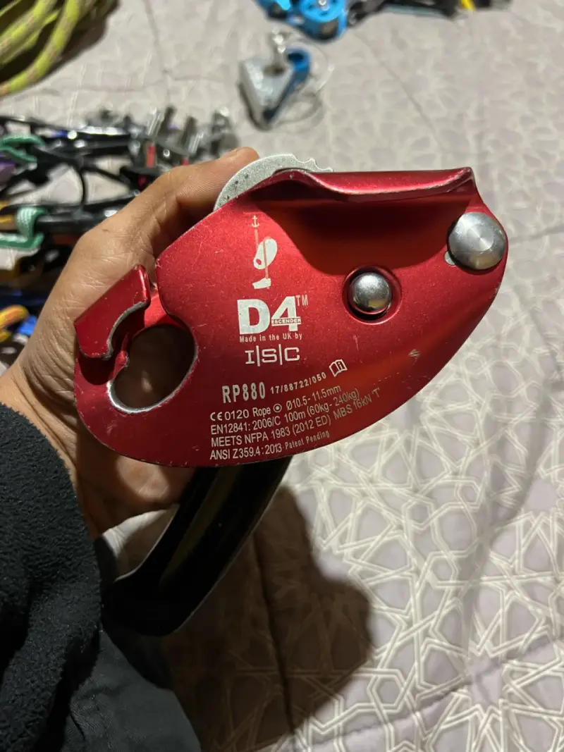 Descensor ISC D4 con anti pánico - 1