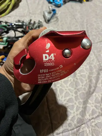 Descensor ISC D4 con anti pánico - miniatura 1