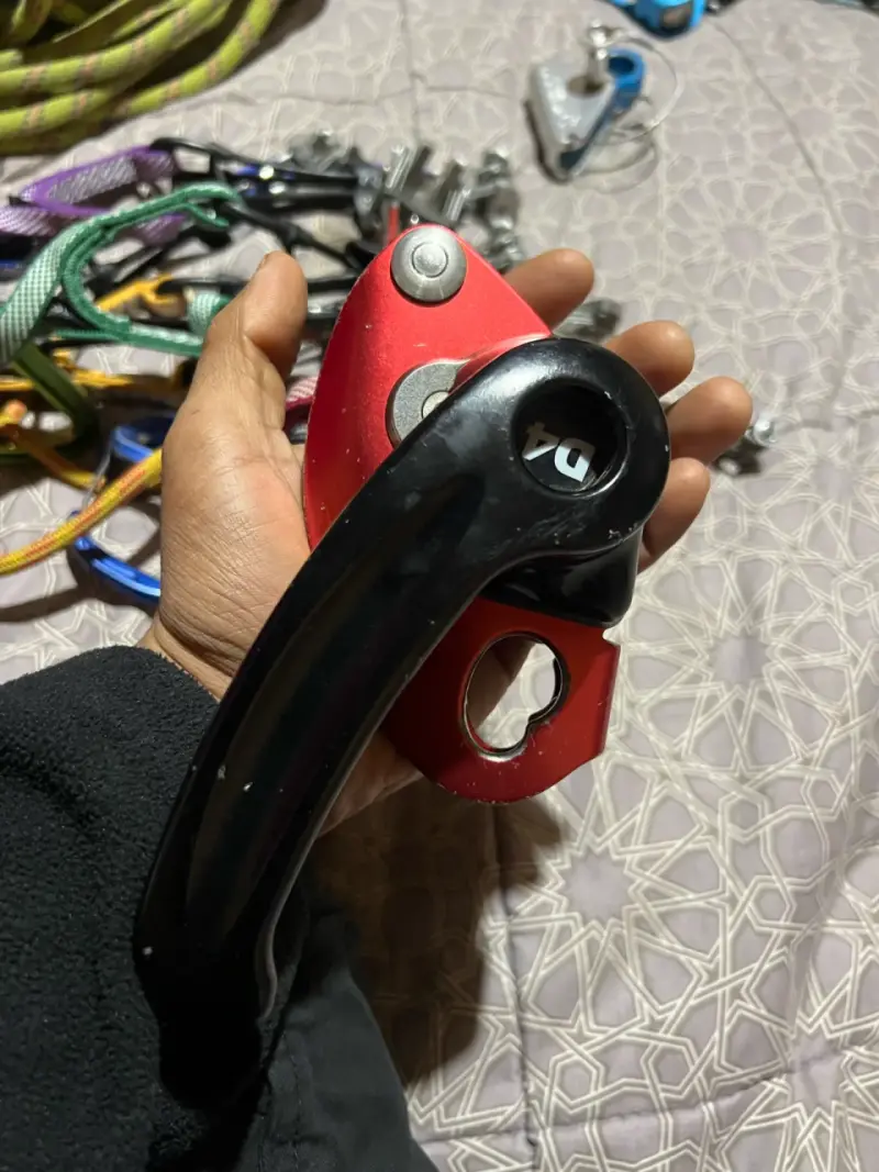 Descensor ISC D4 con anti pánico - 4