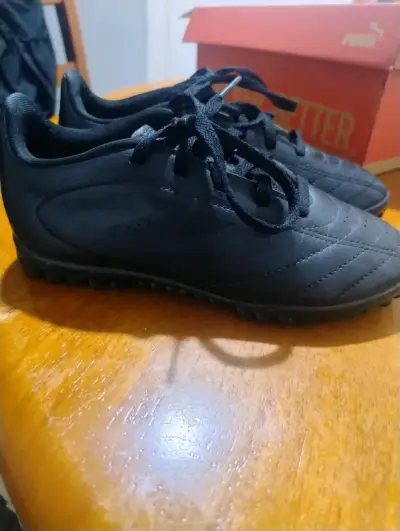 Zapatillas de fútbol negro n°33 - miniatura 1