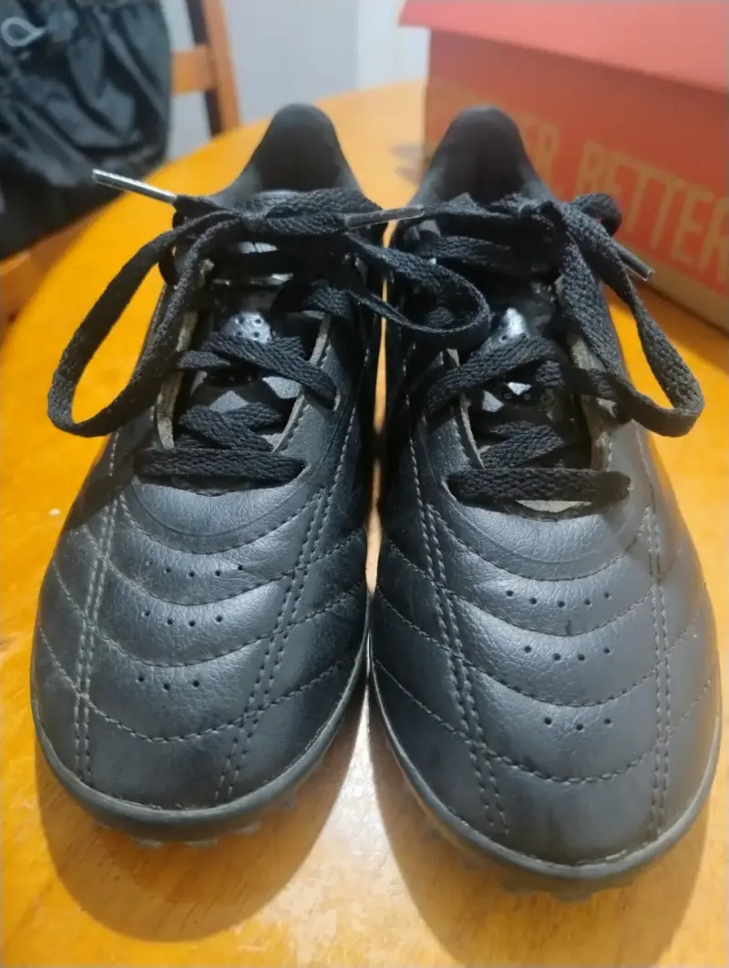 Zapatillas de fútbol negro n°33 - 2