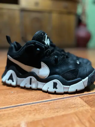 Zapatillas deportivas negras Nike Air Barrage - miniatura 1