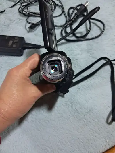 Videocámara Sony Handycam 70x Zoom Óptico - miniatura 4