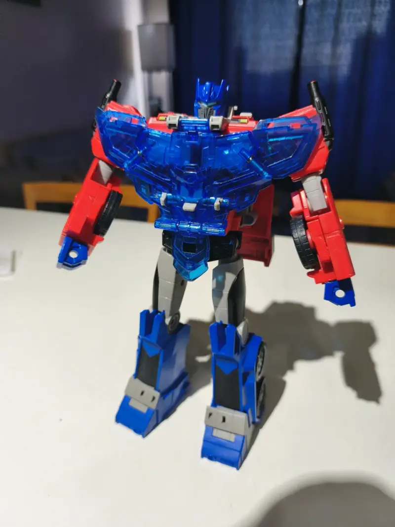 Figura de acción transformable Optimus Prime - 1