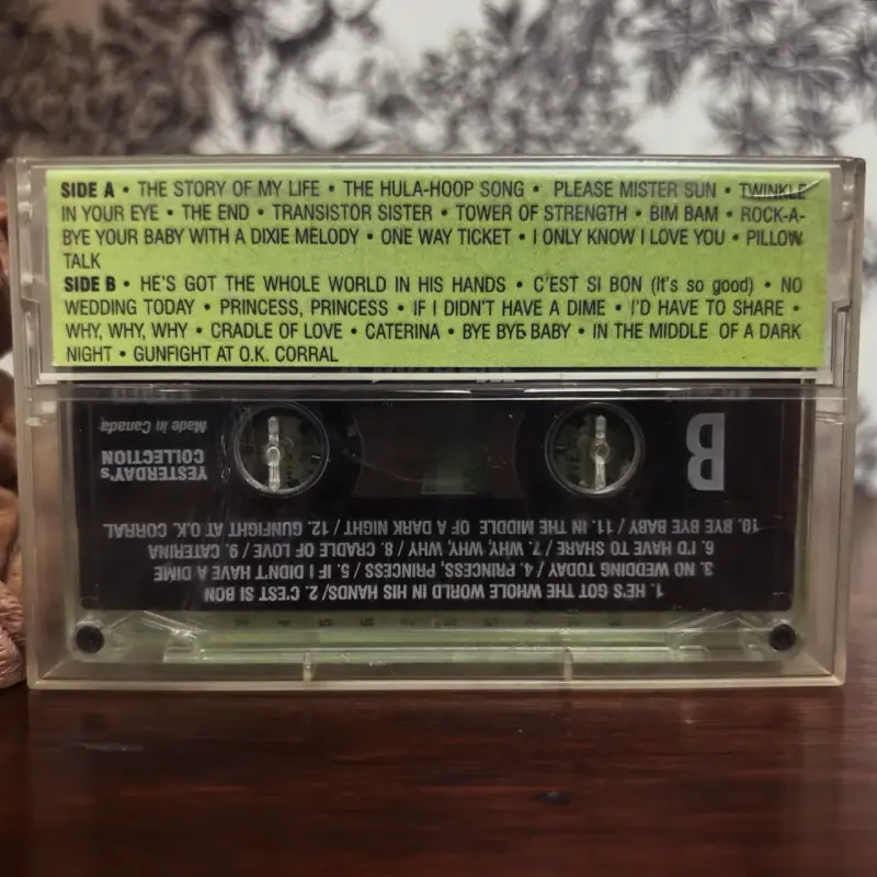 Cassette 24 Super Hits 1956 - 1962 Wanted 2 Canadá - 2