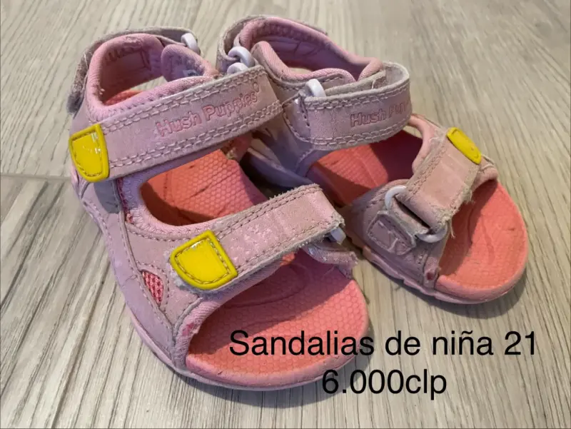 Sandalias de niña Hush Puppies rosadas