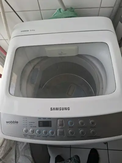 Lavadora Samsung Wobble 8kg en buen estado - miniatura 1