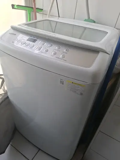 Lavadora Samsung Wobble 8kg en buen estado - miniatura 2