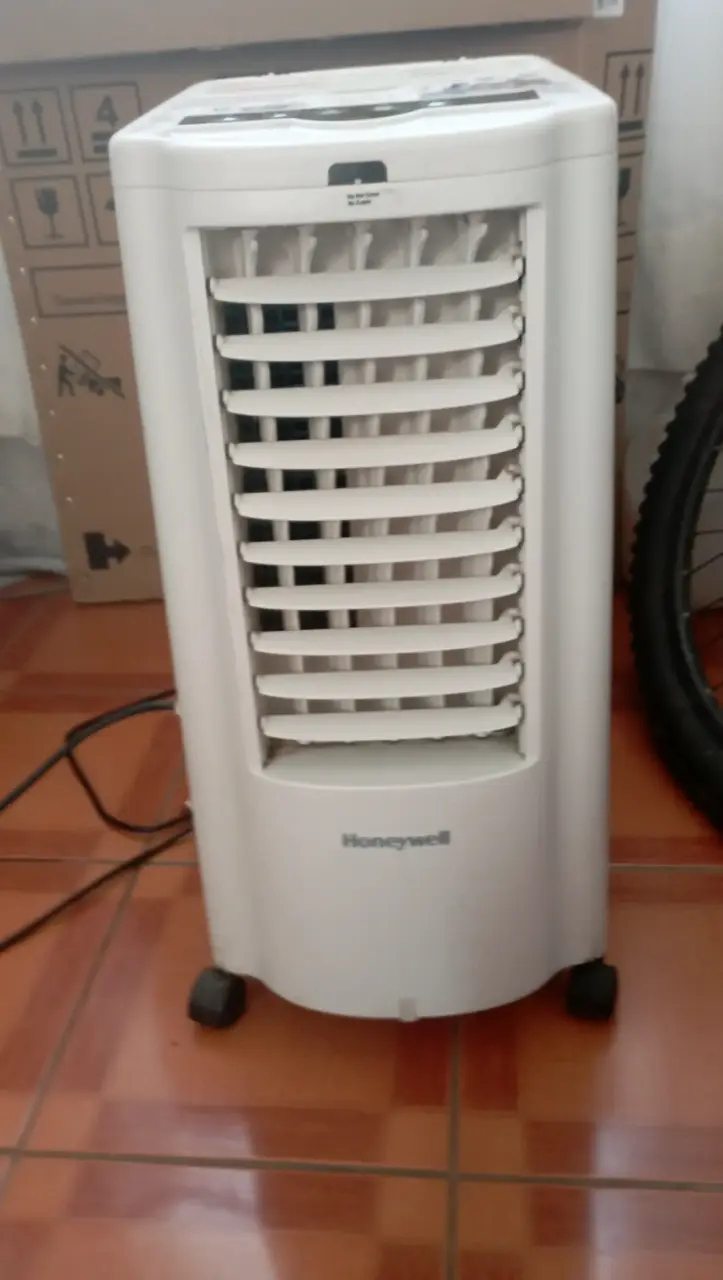 Enfriador de Aire Honeywell Portátil - 1