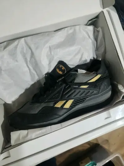 Zapatillas Reebok Batman Edición Especial - miniatura 1