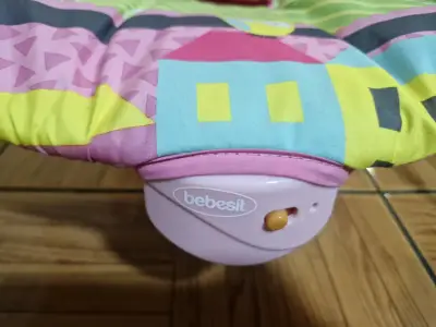 Silla mecedora para bebé Bebesit rosa - miniatura 5