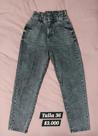 Jeans para mujer talla 36 en buen estado - miniatura 1