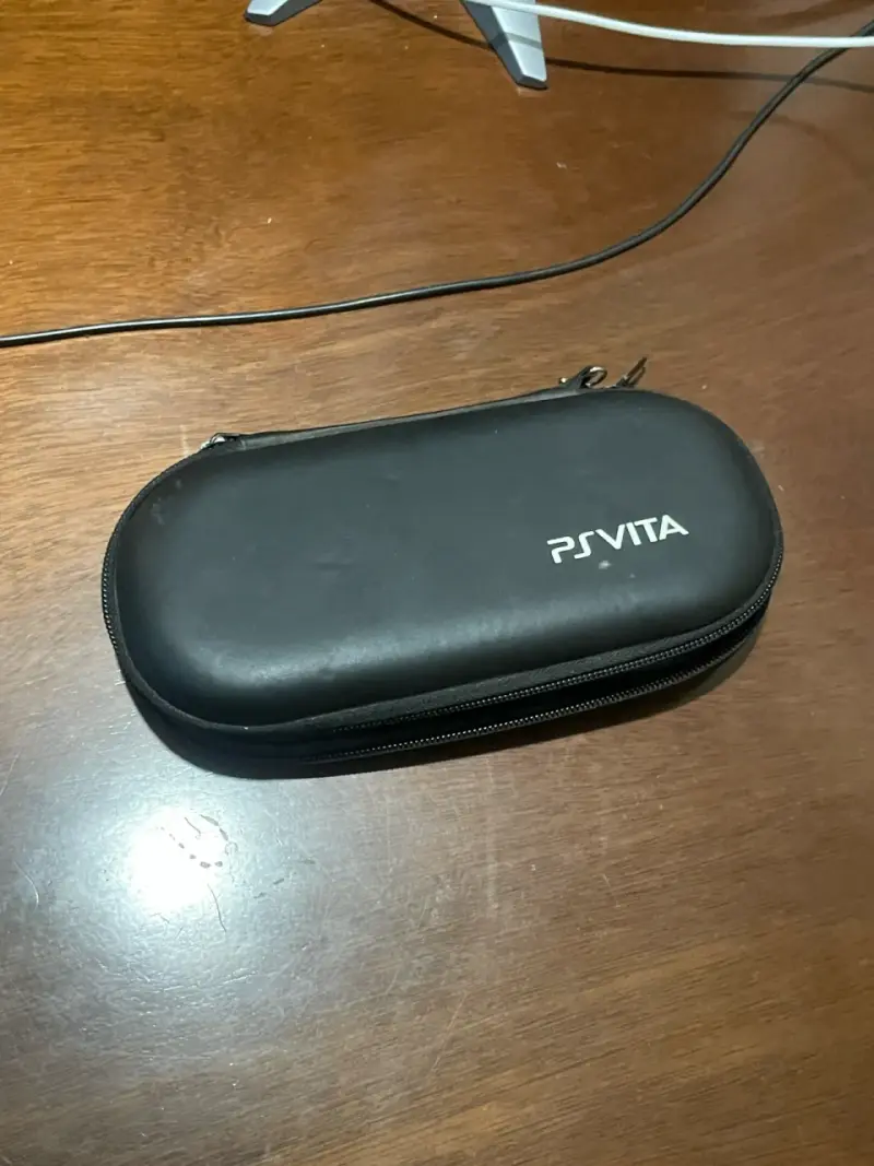 PS VITA SLIM DESBLOQUEADA + SD 128GB | JUEGOS INST - 4
