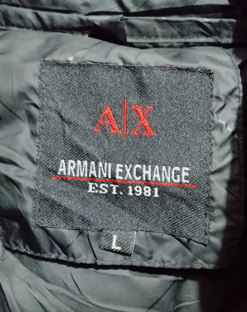 Chaleco sin mangas negro Armani Exchange - 3
