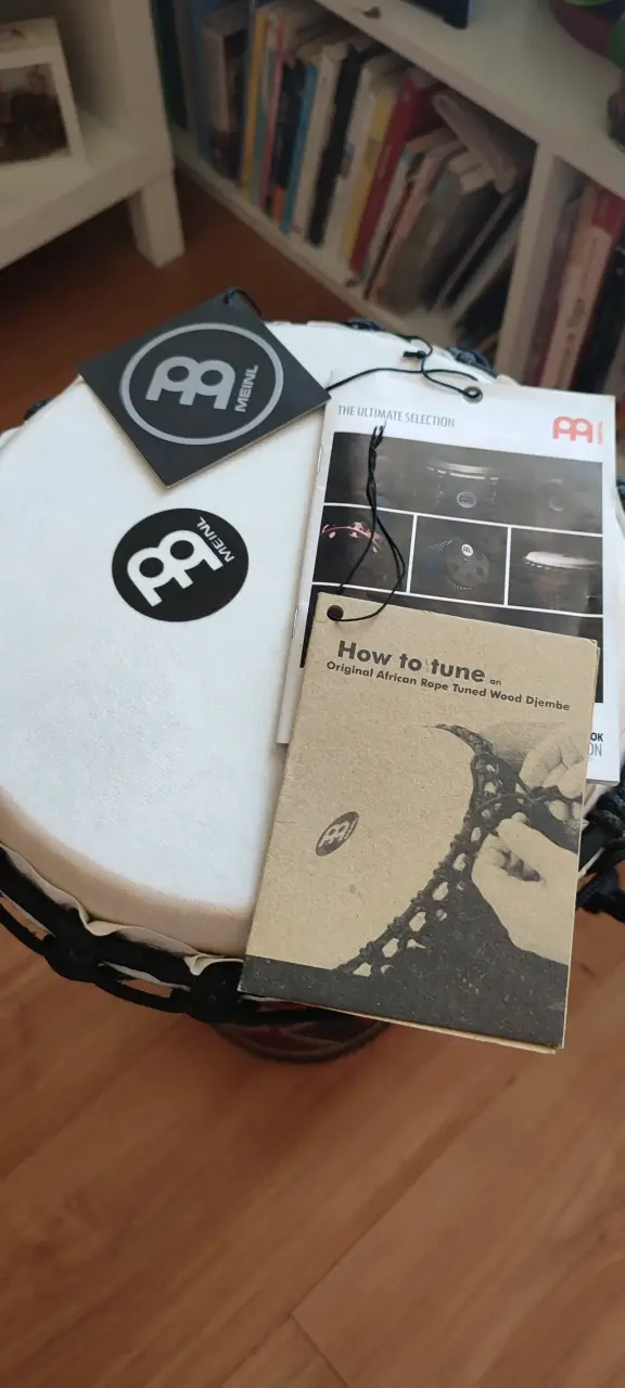 Djembe Meinl 10" Madera de Caoba - Parche NUEVO - 3