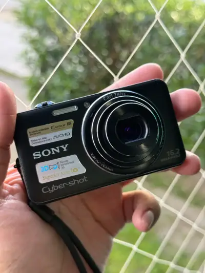 Cámara Sony Cyber-shot WX50 16.2 MP con Estuche - miniatura 2