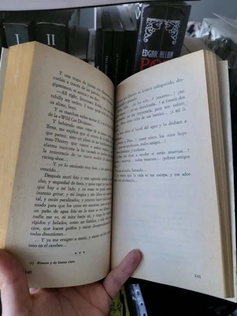Libro 'Tras el águila del César' de Luys Santa Marina - 2