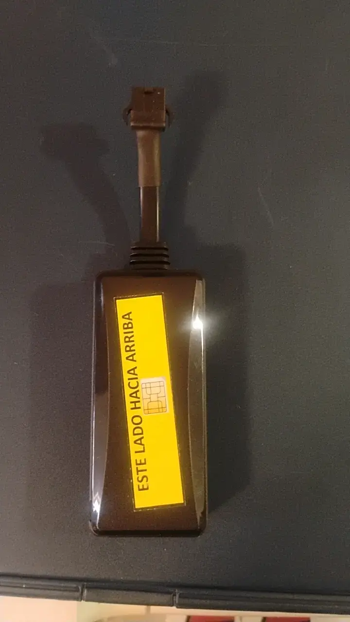 Adaptador de tarjeta SIM para dispositivos móviles - 1
