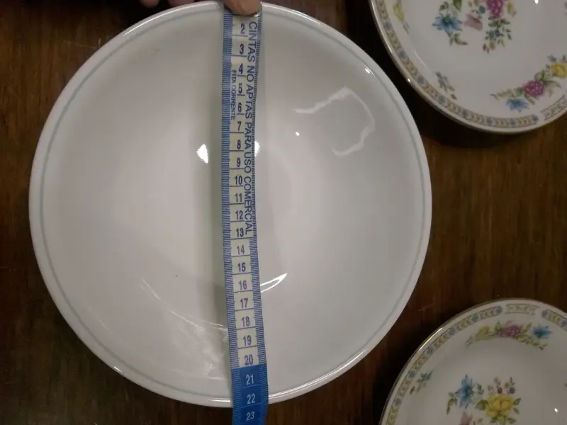 Plato hondo de porcelana blanca - 2