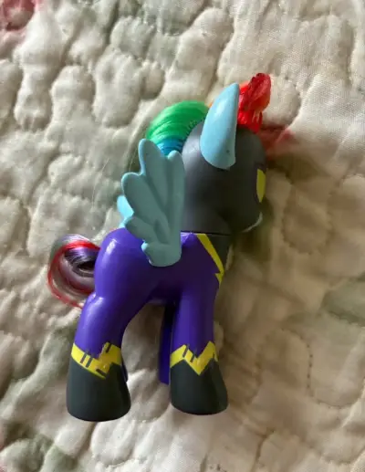 Figura colección MLP Raindow Dash Shadowbolt - miniatura 3