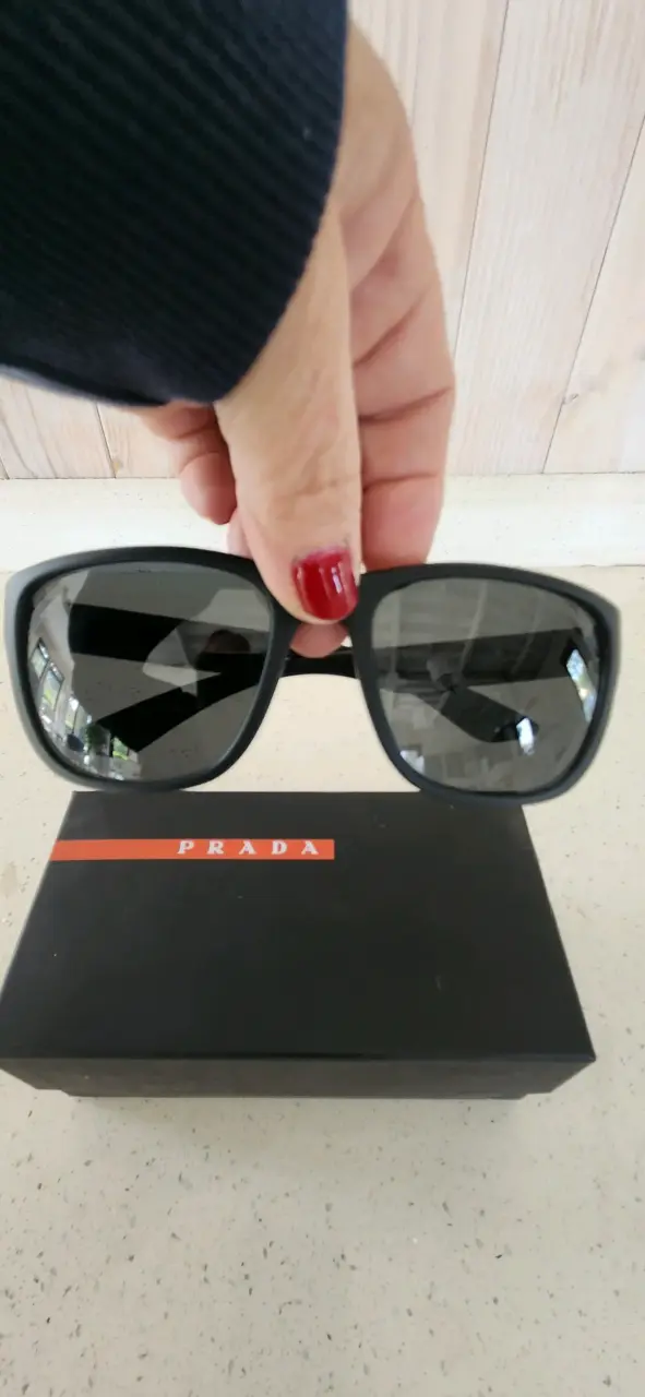 Prada original linea Rossa. Comprado en Chile. - 6
