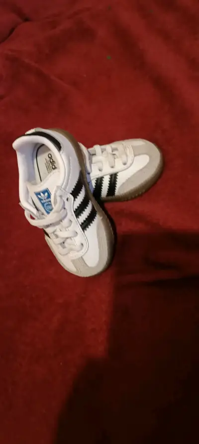 Zapatillas deportivas blancas para niños Adidas - miniatura 1