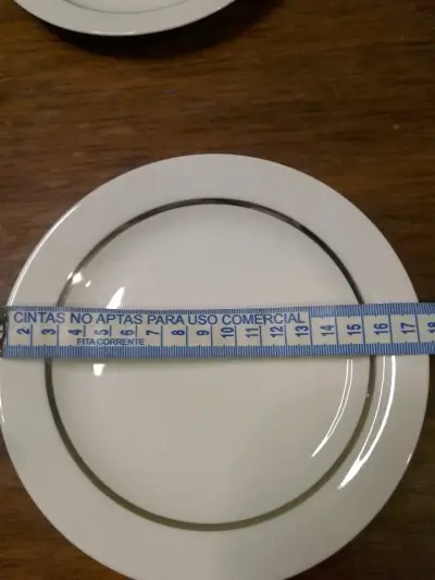 Juego de platos de porcelana con diseño floral - miniatura 6