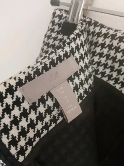 Falda tubo pata de gallo H&M - miniatura 3