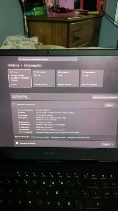 Laptop HP Omen 16 con Intel i7 y RTX 3060 - miniatura 1