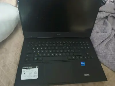 Laptop HP Omen 16 con Intel i7 y RTX 3060 - miniatura 4
