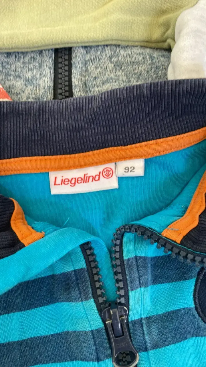 Conjunto de ropa para niños Liegelind - 4
