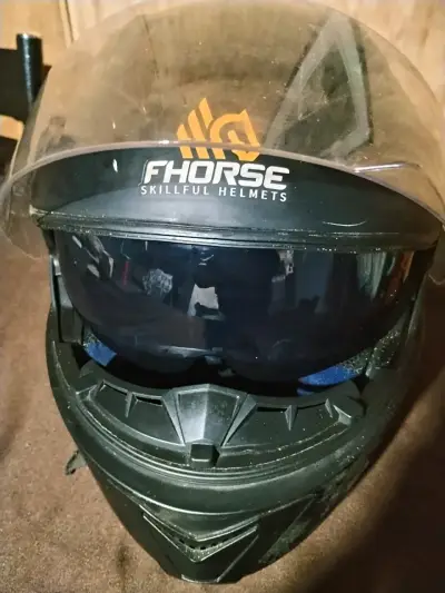 Casco de moto Fhorse con visera - miniatura 1