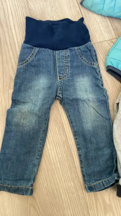 Conjunto de ropa infantil - miniatura 2