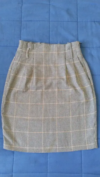 Falda a cuadros H&M talla 34 - miniatura 1
