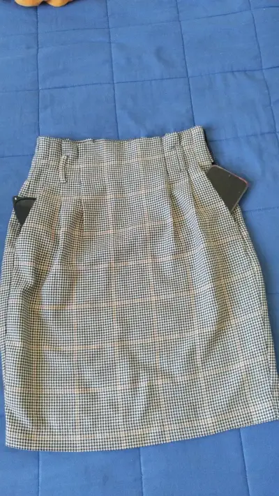 Falda a cuadros H&M talla 34 - miniatura 4