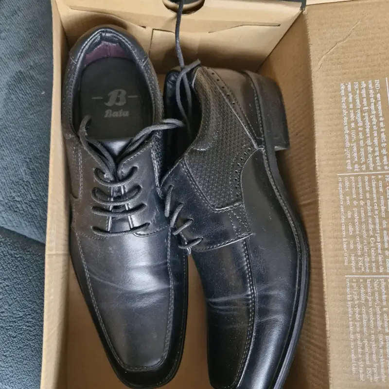 Zapatos de vestir negros Bata talla 39 - 1