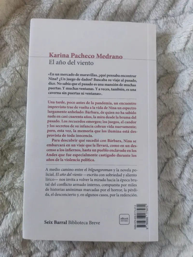 Libro 'El año del viento' - Karina Pacheco Medrano - 2