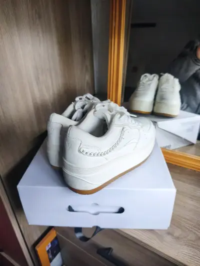 Zapatillas blancas con plataforma 37 - miniatura 3
