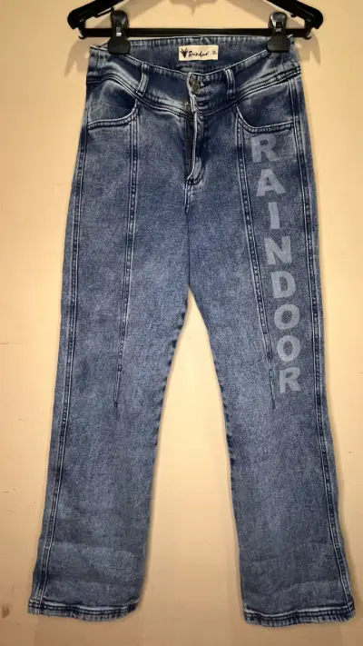 Jeans Raindoor azul con diseño moderno - miniatura 1