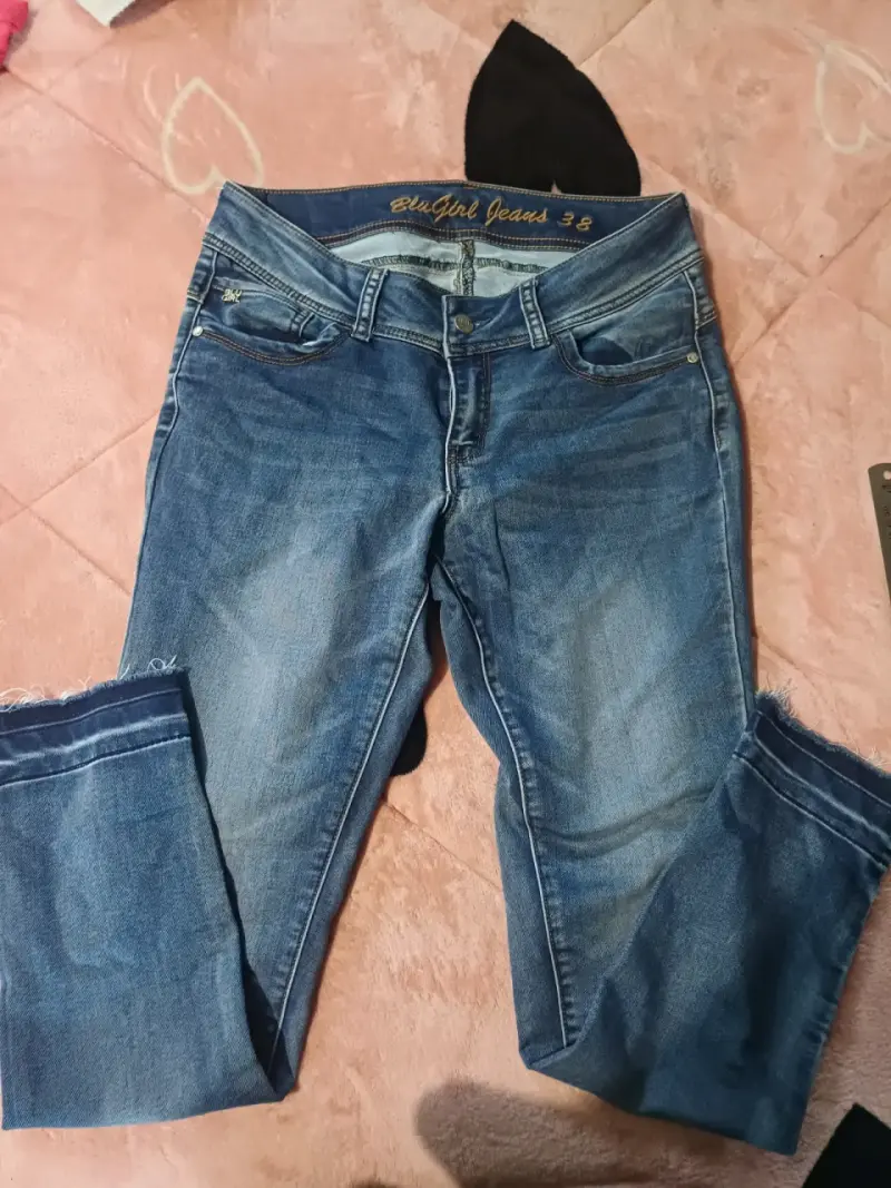 Jeans BluGirl para mujer talla 38 - 1